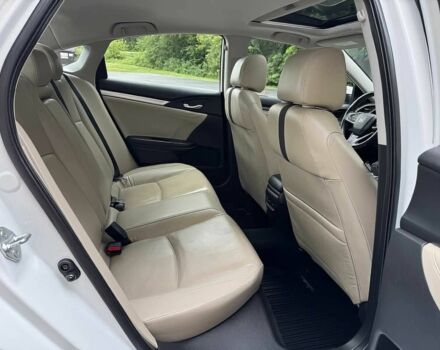 Белый Хонда Цивик, объемом двигателя 1.5 л и пробегом 37 тыс. км за 8100 $, фото 10 на Automoto.ua