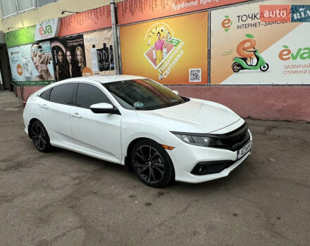 Белый Хонда Цивик, объемом двигателя 2 л и пробегом 110 тыс. км за 16000 $, фото 1 на Automoto.ua