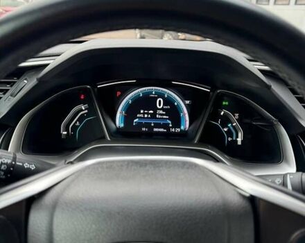 Белый Хонда Цивик, объемом двигателя 1.6 л и пробегом 84 тыс. км за 20000 $, фото 11 на Automoto.ua