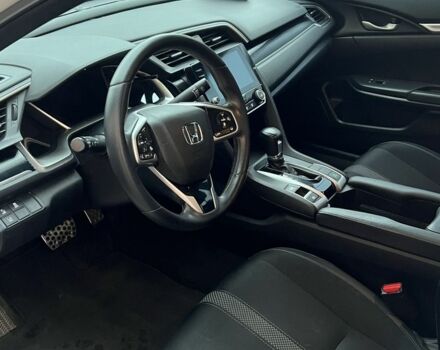 Белый Хонда Цивик, объемом двигателя 2 л и пробегом 110 тыс. км за 16000 $, фото 6 на Automoto.ua