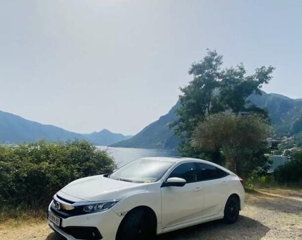 Белый Хонда Цивик, объемом двигателя 1.6 л и пробегом 84 тыс. км за 20000 $, фото 1 на Automoto.ua