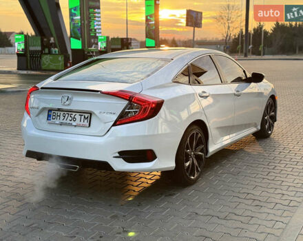 Белый Хонда Цивик, объемом двигателя 2 л и пробегом 14 тыс. км за 15200 $, фото 29 на Automoto.ua