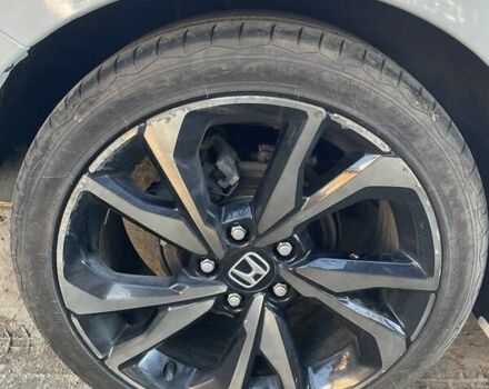 Белый Хонда Цивик, объемом двигателя 2 л и пробегом 24 тыс. км за 18000 $, фото 14 на Automoto.ua