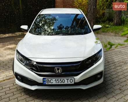 Белый Хонда Цивик, объемом двигателя 2 л и пробегом 52 тыс. км за 18300 $, фото 2 на Automoto.ua