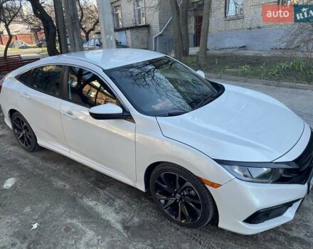 Белый Хонда Цивик, объемом двигателя 2 л и пробегом 24 тыс. км за 18000 $, фото 1 на Automoto.ua