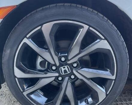 Белый Хонда Цивик, объемом двигателя 2 л и пробегом 24 тыс. км за 18000 $, фото 11 на Automoto.ua