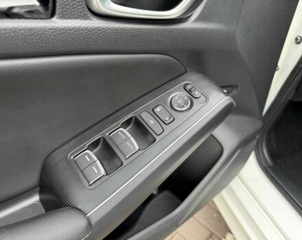 Белый Хонда Цивик, объемом двигателя 1.5 л и пробегом 1 тыс. км за 18900 $, фото 16 на Automoto.ua