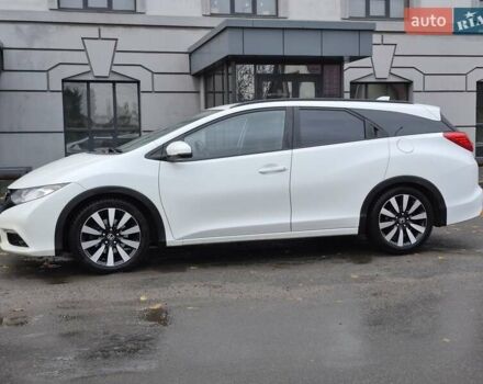 Белый Хонда Цивик, объемом двигателя 1.6 л и пробегом 172 тыс. км за 9900 $, фото 2 на Automoto.ua