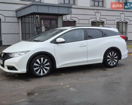 Белый Хонда Цивик, объемом двигателя 1.6 л и пробегом 172 тыс. км за 9900 $, фото 1 на Automoto.ua