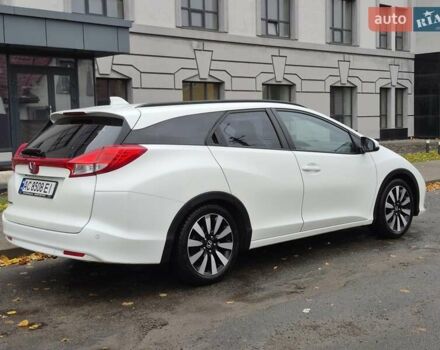 Белый Хонда Цивик, объемом двигателя 1.6 л и пробегом 172 тыс. км за 9900 $, фото 7 на Automoto.ua