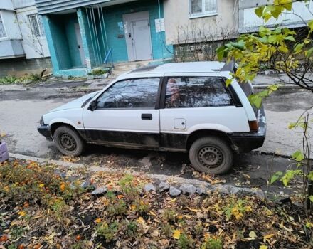 Белый Хонда Цивик, объемом двигателя 1.3 л и пробегом 300 тыс. км за 619 $, фото 1 на Automoto.ua