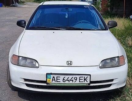 Білий Хонда Сівік, об'ємом двигуна 1.5 л та пробігом 400 тис. км за 1700 $, фото 1 на Automoto.ua