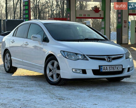 Белый Хонда Цивик, объемом двигателя 1.8 л и пробегом 244 тыс. км за 6499 $, фото 1 на Automoto.ua