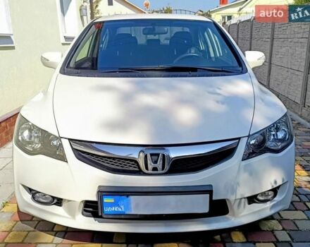 Белый Хонда Цивик, объемом двигателя 1.3 л и пробегом 140 тыс. км за 7100 $, фото 1 на Automoto.ua