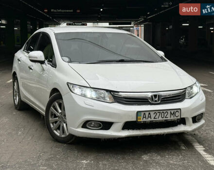 Белый Хонда Цивик, объемом двигателя 1.8 л и пробегом 234 тыс. км за 7300 $, фото 1 на Automoto.ua