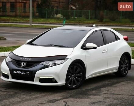 Белый Хонда Цивик, объемом двигателя 1.8 л и пробегом 155 тыс. км за 10999 $, фото 1 на Automoto.ua