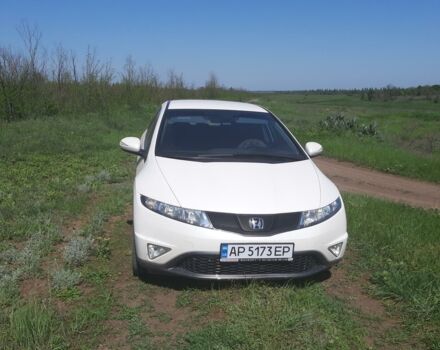 Белый Хонда Цивик, объемом двигателя 1.8 л и пробегом 90 тыс. км за 12100 $, фото 1 на Automoto.ua