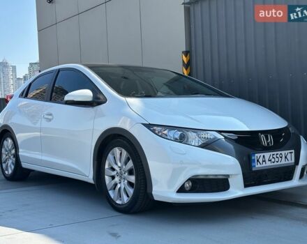 Белый Хонда Цивик, объемом двигателя 1.8 л и пробегом 87 тыс. км за 12200 $, фото 1 на Automoto.ua