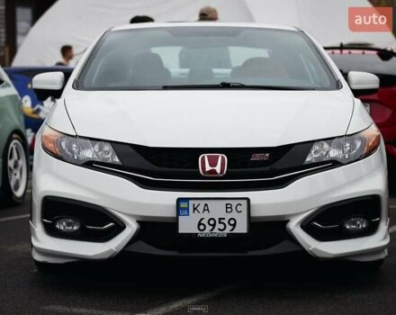 Белый Хонда Цивик, объемом двигателя 2.4 л и пробегом 185 тыс. км за 22000 $, фото 1 на Automoto.ua