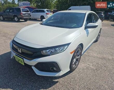 Белый Хонда Цивик, объемом двигателя 1.5 л и пробегом 82 тыс. км за 11000 $, фото 1 на Automoto.ua