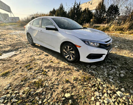 Белый Хонда Цивик, объемом двигателя 2 л и пробегом 63 тыс. км за 15200 $, фото 1 на Automoto.ua