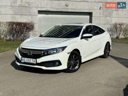 Хонда Цивик 2021 в Киеве на Automoto.ua Белый Хонда Цивик, объемом двигателя 1.6 л и пробегом 43 тыс. км за 19990 $, фото 1 на Automoto.ua