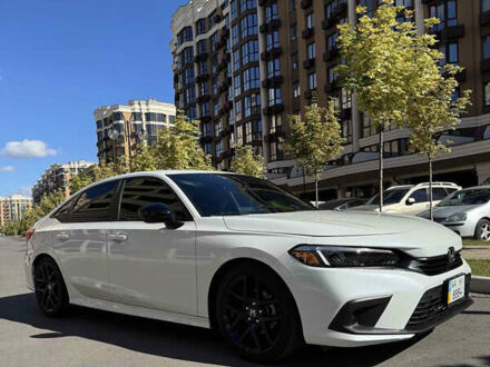 Хонда Цивик 2023 в Киеве на Automoto.ua Белый Хонда Цивик, объемом двигателя 2 л и пробегом 38 тыс. км за 25000 $, фото 1 на Automoto.ua