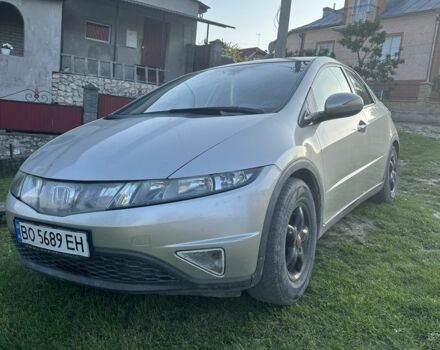 Бежевый Хонда Цивик, объемом двигателя 1.8 л и пробегом 191 тыс. км за 5000 $, фото 1 на Automoto.ua