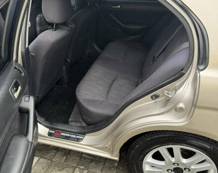 Бежевый Хонда Цивик, объемом двигателя 1.4 л и пробегом 241 тыс. км за 3100 $, фото 12 на Automoto.ua