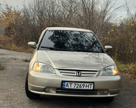 Бежевый Хонда Цивик, объемом двигателя 1.4 л и пробегом 241 тыс. км за 3100 $, фото 1 на Automoto.ua