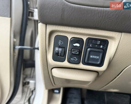 Бежевий Хонда Сівік, об'ємом двигуна 1.59 л та пробігом 234 тис. км за 5000 $, фото 24 на Automoto.ua