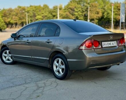 Бежевый Хонда Цивик, объемом двигателя 1.3 л и пробегом 235 тыс. км за 5499 $, фото 6 на Automoto.ua