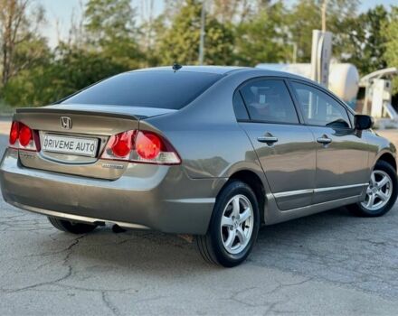 Бежевый Хонда Цивик, объемом двигателя 1.3 л и пробегом 235 тыс. км за 5499 $, фото 4 на Automoto.ua