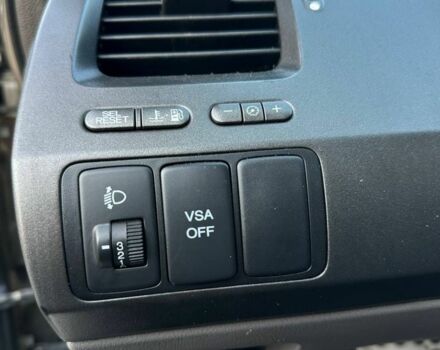 Бежевый Хонда Цивик, объемом двигателя 1.3 л и пробегом 235 тыс. км за 5499 $, фото 21 на Automoto.ua