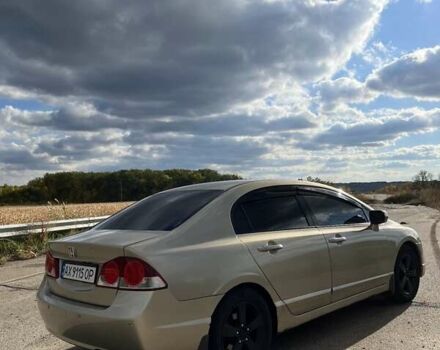 Бежевий Хонда Сівік, об'ємом двигуна 1.8 л та пробігом 263 тис. км за 7000 $, фото 7 на Automoto.ua