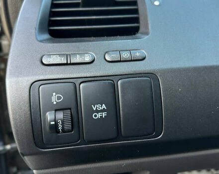 Бежевий Хонда Сівік, об'ємом двигуна 1.3 л та пробігом 235 тис. км за 5499 $, фото 20 на Automoto.ua