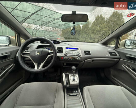 Бежевий Хонда Сівік, об'ємом двигуна 1.8 л та пробігом 175 тис. км за 6300 $, фото 12 на Automoto.ua