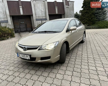 Бежевий Хонда Сівік, об'ємом двигуна 1.8 л та пробігом 175 тис. км за 6300 $, фото 2 на Automoto.ua