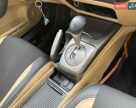 Бежевый Хонда Цивик, объемом двигателя 1.8 л и пробегом 242 тыс. км за 6300 $, фото 31 на Automoto.ua