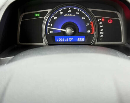 Бежевий Хонда Сівік, об'ємом двигуна 1.8 л та пробігом 175 тис. км за 6300 $, фото 11 на Automoto.ua