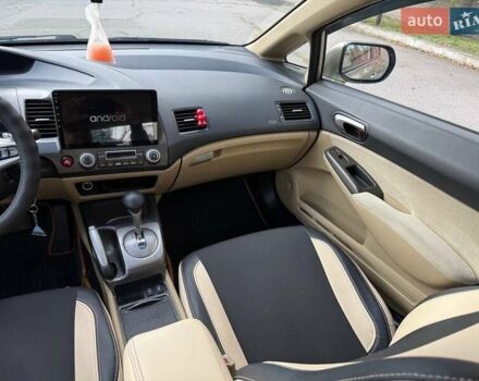 Бежевый Хонда Цивик, объемом двигателя 1.8 л и пробегом 242 тыс. км за 6300 $, фото 25 на Automoto.ua