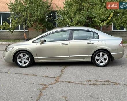 Бежевый Хонда Цивик, объемом двигателя 1.8 л и пробегом 242 тыс. км за 6300 $, фото 3 на Automoto.ua