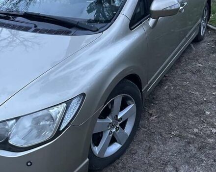 Бежевый Хонда Цивик, объемом двигателя 1.8 л и пробегом 129 тыс. км за 7000 $, фото 1 на Automoto.ua