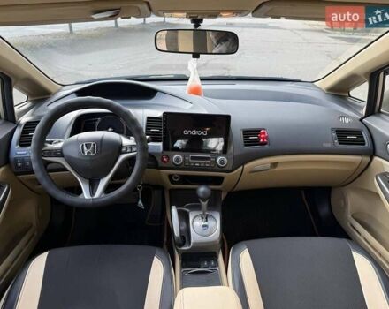 Бежевый Хонда Цивик, объемом двигателя 1.8 л и пробегом 242 тыс. км за 6300 $, фото 22 на Automoto.ua