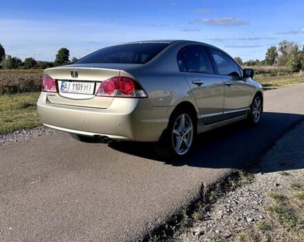 Бежевый Хонда Цивик, объемом двигателя 1.8 л и пробегом 253 тыс. км за 7900 $, фото 2 на Automoto.ua