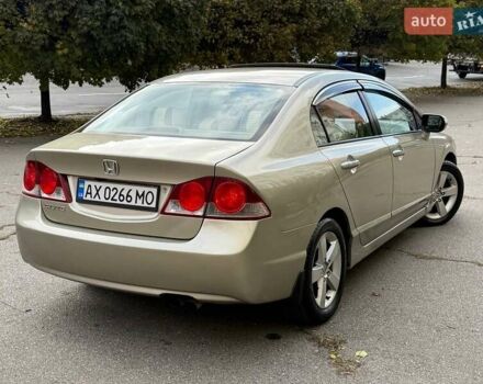 Бежевый Хонда Цивик, объемом двигателя 1.8 л и пробегом 242 тыс. км за 6300 $, фото 6 на Automoto.ua
