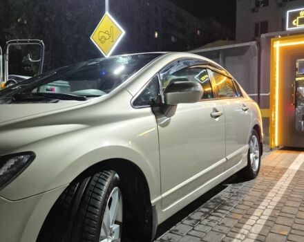 Бежевый Хонда Цивик, объемом двигателя 1.8 л и пробегом 161 тыс. км за 7000 $, фото 2 на Automoto.ua