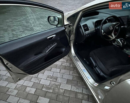 Бежевый Хонда Цивик, объемом двигателя 1.8 л и пробегом 230 тыс. км за 6500 $, фото 7 на Automoto.ua