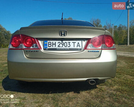 Бежевый Хонда Цивик, объемом двигателя 1.34 л и пробегом 180 тыс. км за 6800 $, фото 4 на Automoto.ua