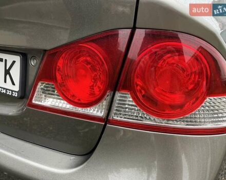 Бежевый Хонда Цивик, объемом двигателя 1.8 л и пробегом 160 тыс. км за 7700 $, фото 10 на Automoto.ua